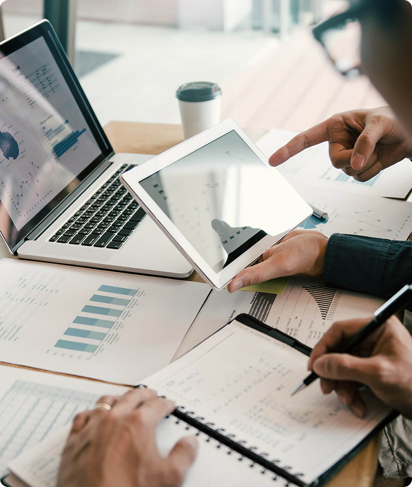 Persoon die bonus ontvangt